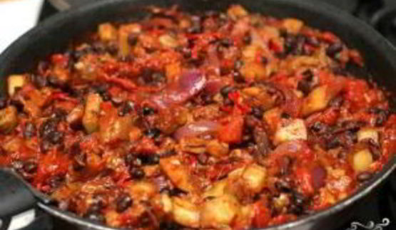 фасоль с баклажанами