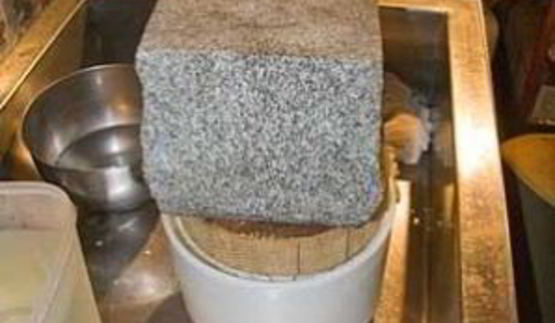 голландский твердый сыр