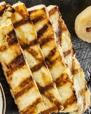 Халуми гриль с маринованной грушей