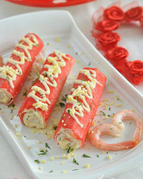 Крабовые палочки, фаршированные креветками