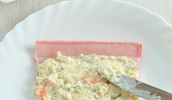 крабовые палочки, фаршированные креветками