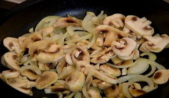 фриттата с грибами и шпинатом