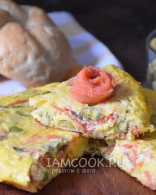 Фриттата с лососем и сыром