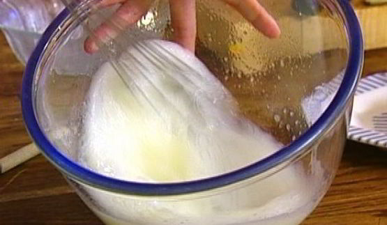 фриттата с тыквой, зеленым горошком и сладким перцем