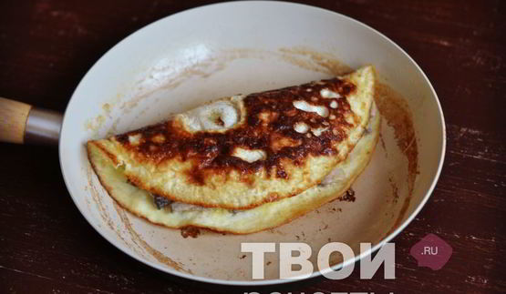 омлет с грибами