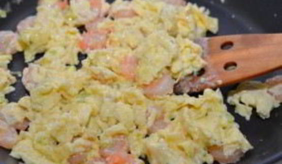 омлет с креветками