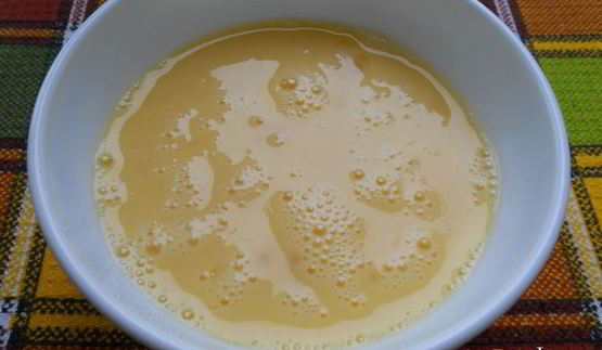 омлет с курицей и кабачками