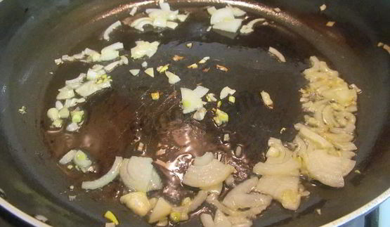 омлет с курицей и сыром