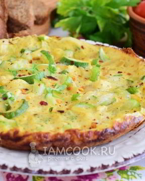 Омлет с огурцами