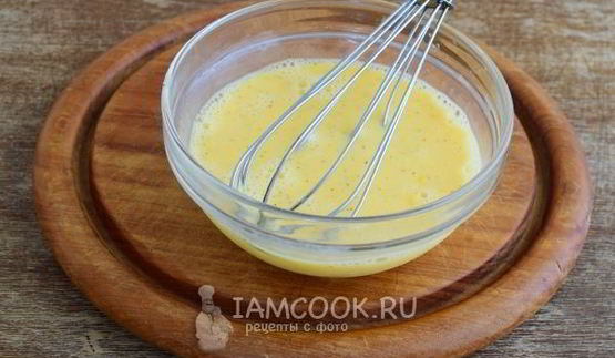 омлет с огурцами