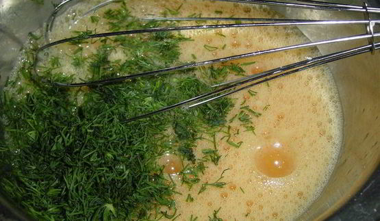 омлет с укропом и творогом