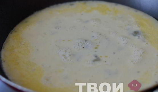 омлет с зеленым горошком и сыром