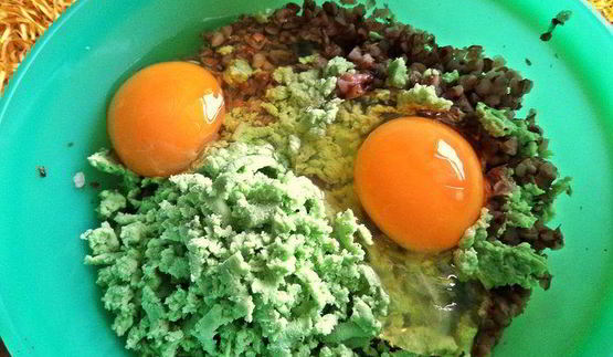 порционный омлет с гречкой