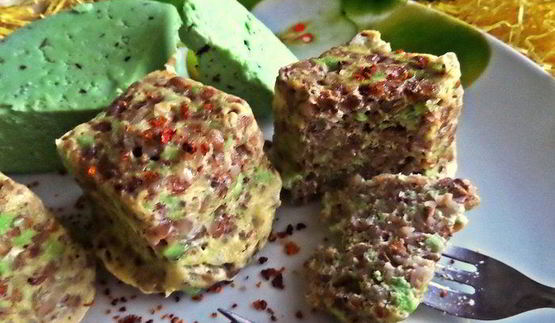 порционный омлет с гречкой