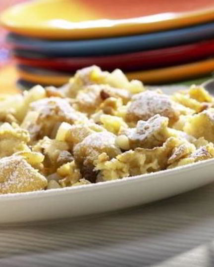 Рецепт шмарна — кайзеровского омлета с грушами и грецким орехом