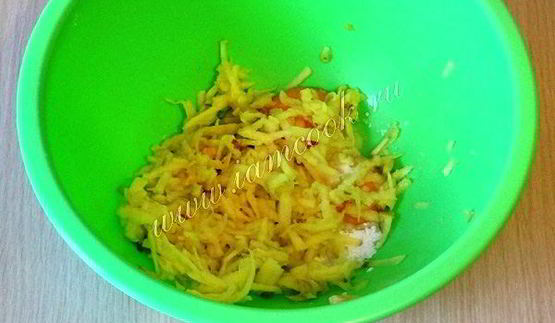 яблочный омлет