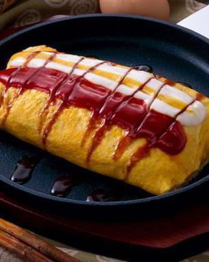 Японский омлет Омусоба