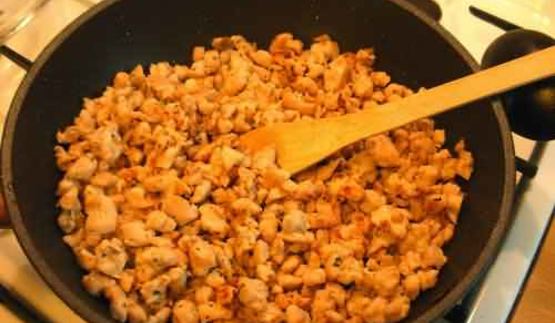 помидоры, фаршированные курицей