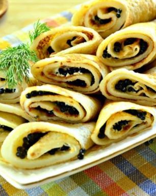 Блинные рулетики с черной икрой