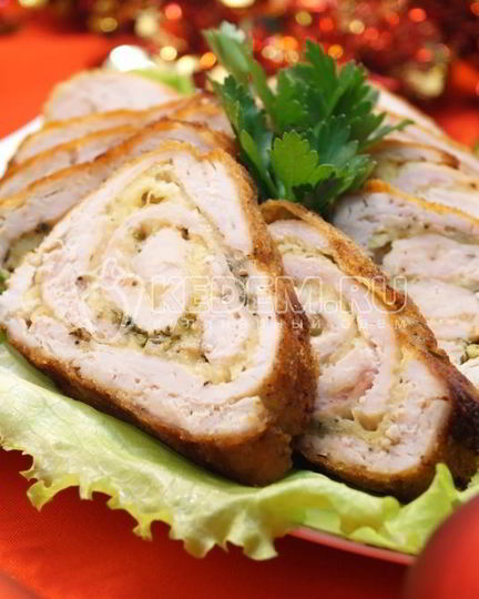 Рецепт куриного рулета с сыром и укропом