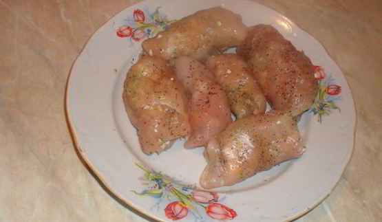 куриные рулетики с ореховой начинкой