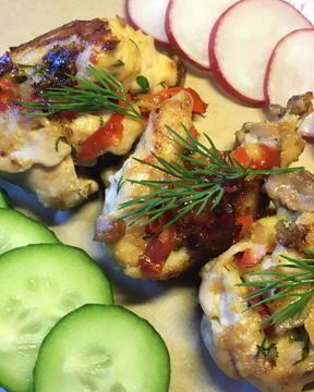 Куриные рулетики с перцем