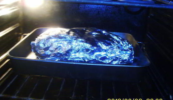 мясной рулет с салом и морковью