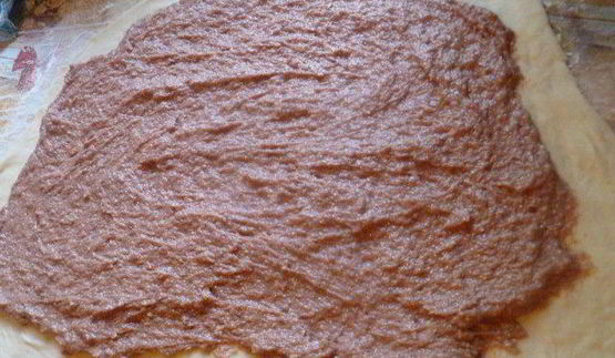 мясной рулет в тесте два из одного