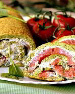 Рулет из брокколи с форелью