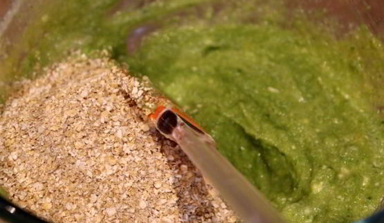 рулет из брокколи с форелью