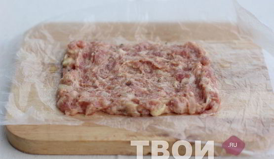 рулет из фарша с рисом