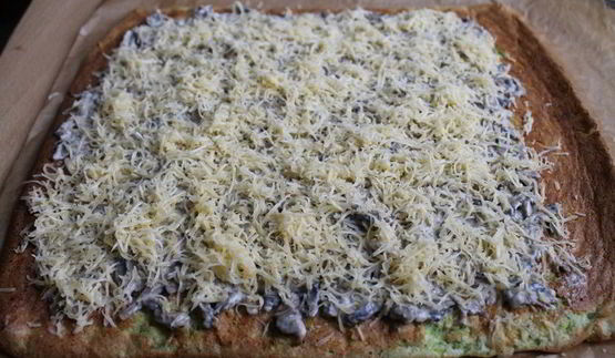 рулет из кабачков с начинкой