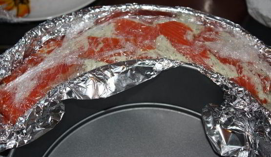 рулет из копченой семги