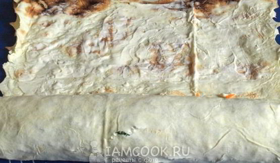 рулет из лаваша с курицей