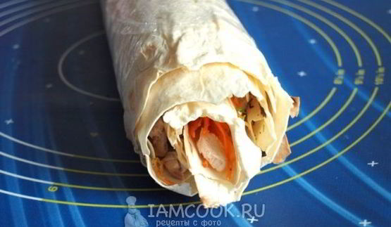 рулет из лаваша с курицей