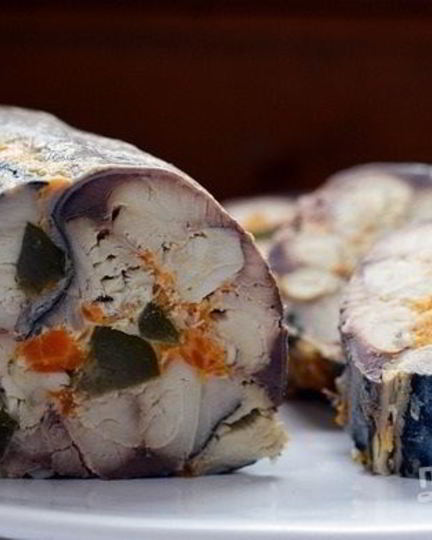 Рецепт рулета из скумбрии с овощами