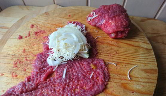 рулет из телячьей отбивной