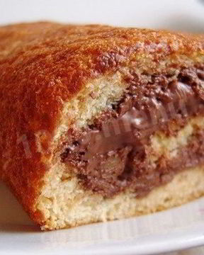 Рулет со сгущенкой Пятиминутка