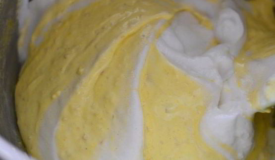 рулет вишня в белом шоколаде