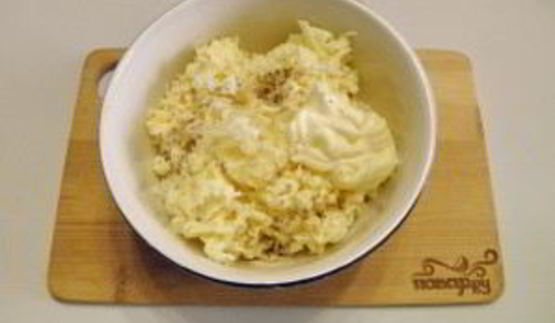 рулетики из баклажанов с сыром и чесноком