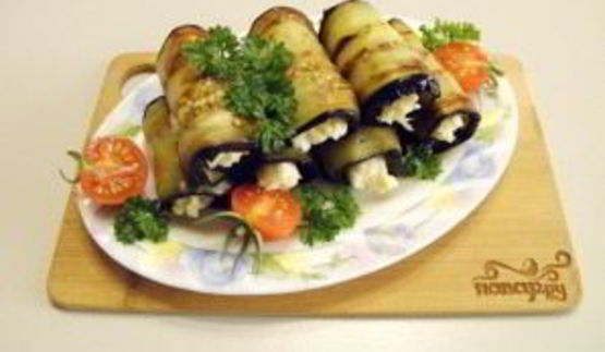 рулетики из баклажанов с сыром и чесноком