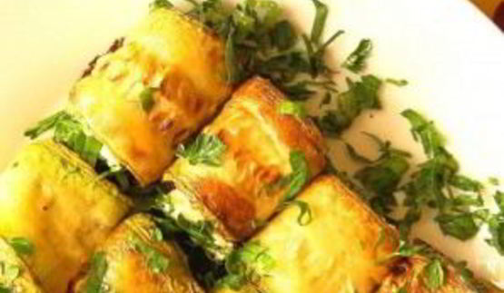 рулетики из кабачков с сыром и чесноком