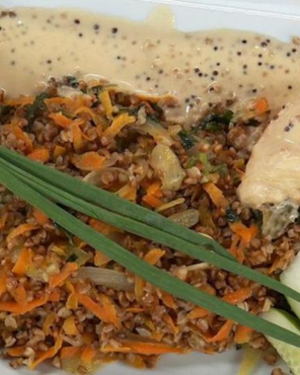 Рецепт рулетиков из курицы в горчичном соусе