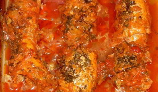 рулетики из свинины в томатном соусе