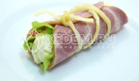рулетики из ветчины
