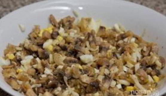 рулетики мясные с разной начинкой