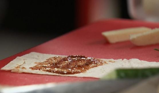 рулетики с сулугуни