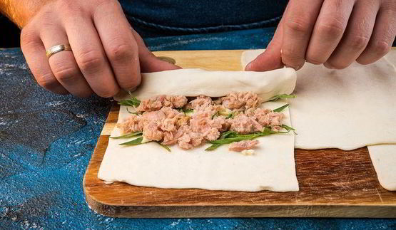 рулетики с тунцом