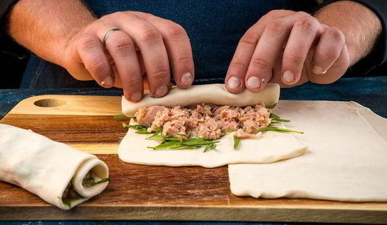 рулетики с тунцом