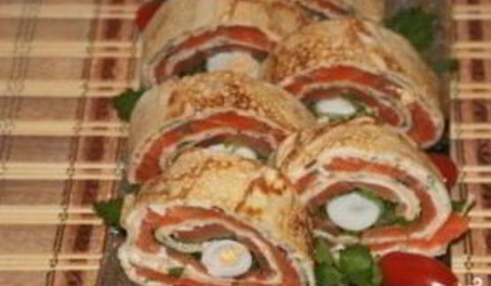 рулеты из блинов с семгой